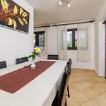 Dani Appartamento Punat